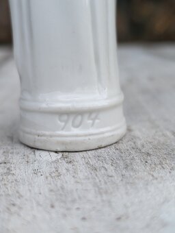 Vintage porcelánová malá soška, madona ND de Lourdes. - 8