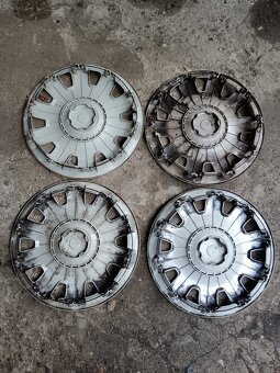 Originál poklice Volkswagen r 15 - 8
