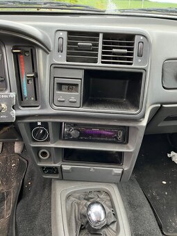 Ford Sierra 2.0 DOHC 88kw - 8