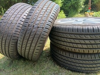 Alu kola Ford 6J x 16H2 ET47,5; pneu 195/55 R16 H - 8