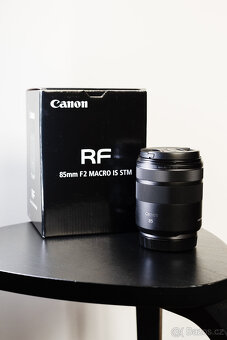 Canon RF 85mm f/2 Macro IS STM - 8