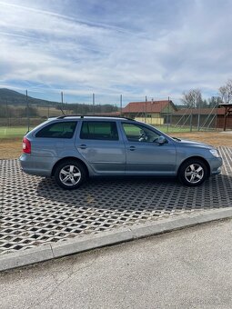 Škoda Octavia 12 TSi 77 Kw Elegance DSG Kombi - 8