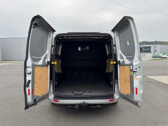 Ford Transit Custom 2.0 / 125kW / 6-MÍST / L2 - 8