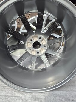 5x112 r18 Vw Passat B8 R line -Monterey - 8