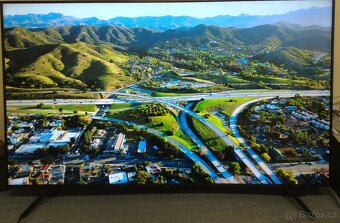 Prodam Samsung UE55TU7072-138cm(55") 4K Ultra HD WiFi SMART - 8