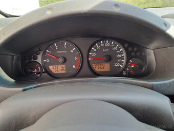 Nissan Navara 2,5 DCi - prodej - 8