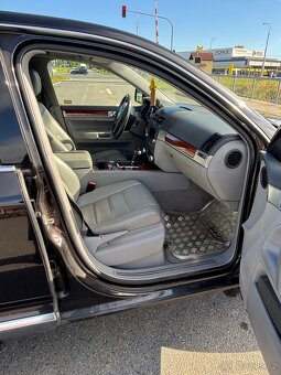 Touareg 2.5 TDi - 8