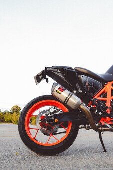 KTM Duke 690R 2017 A2 35kw - 8