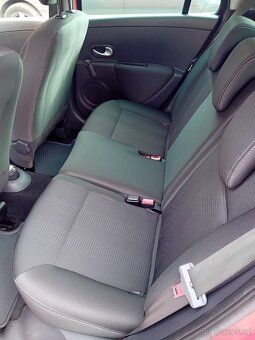 Renault Clio kombi 55kW, 2011 - 8