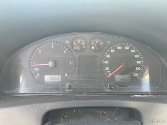 VW Transporter 1.9 TDI Long - 8