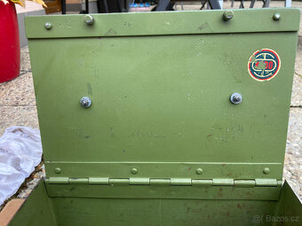 Pokladnička, kasička, trezorek, trezor, střádanka za 500 kč - 8