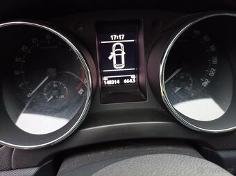 Škoda Yeti 2.0TDi 81kw ADVENTURE - 8