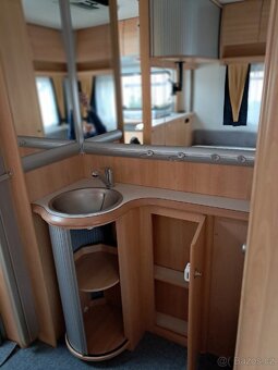 Karavan HOME CAR RACER - 8