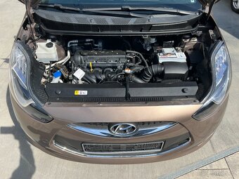 HYUNDAI ix20 1.6i 92 KW PDC TEMPOMAT VYHŘ.SEDADLA 2xALU KOLA - 8