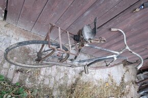3/ staré kolo - 8