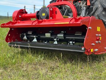 Kladívkový mulčovač za traktor EFGC - 8