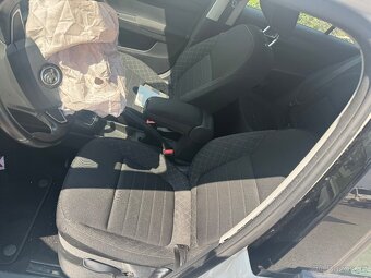 Prodám náhradní díly na Škoda Fabia 3 - 8
