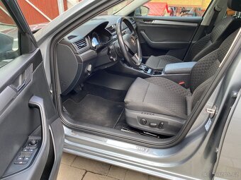 Škoda Superb com III 2,0 tdi -110 kw - 8