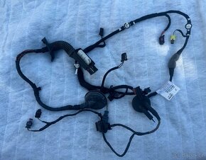 Dily pravych prednich dveri - Audi A6 4G/C7 avant - 8