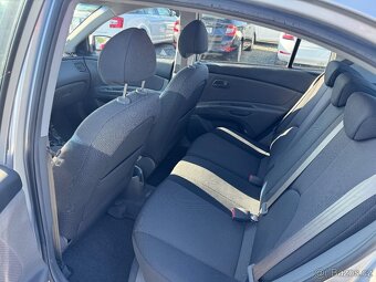 Kia Rio 1.4i 71kw,78 tis km, 1.Majitel, Serviska - 8