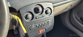 Renault clio rok 2006 najeto 130 tisíc 1.6 16v - 8