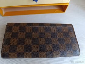 Louis Vuitton krásná peněženka včetně krabičky - 8
