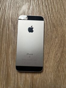 Apple iPhone SE 32GB Černý - 8