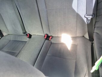 Alfa Romeo 147 1.6 88kw klima - 8