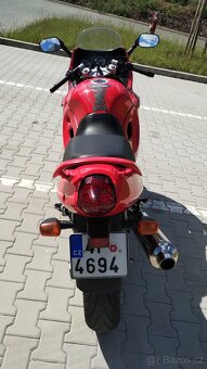 Suzuki gsx600f - 8
