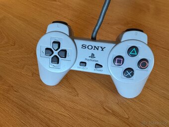 PlayStation 1 SCPH-1002 - 8