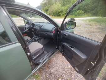 Mitsubishi L200 - 8