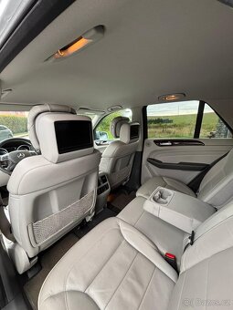 Mercedes-Benz ML 350 Bluetec 4Matic - 8