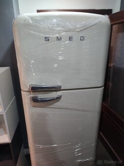 LEDNICE SMEG - PŮV. CENA 90.000,- - 8