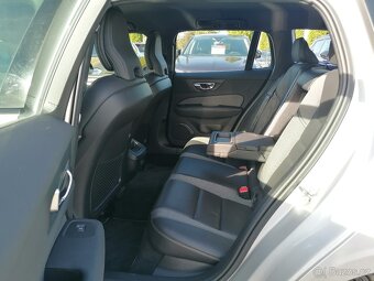 Volvo V60 2.0 D3 R-DESIGN A/T LED - 8