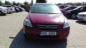 Kia Ceed 1,6 CRDi Původ ČR 1.majitel - 8