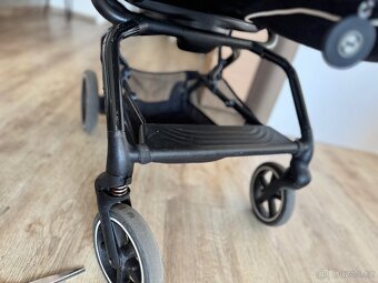 Cybex eezy s twist 2 - 8