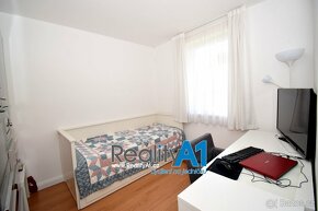 Prodej rodinného domu 6+kk,pozemek 623m2-Lány, okres Kladno - 8