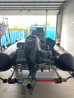 Člun nafukovací Zodiac PRO Open 550 - 115 hp spalovací motor - 8