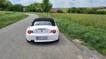 Bmw z4 2.2l - 8