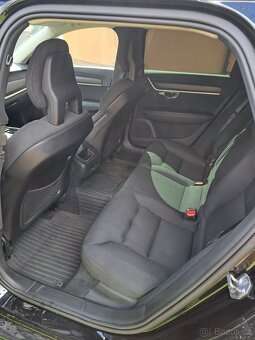 Volvo V90 D4 AWD - 8