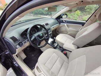 Octavia 1.6 TDI 77 kw - 8