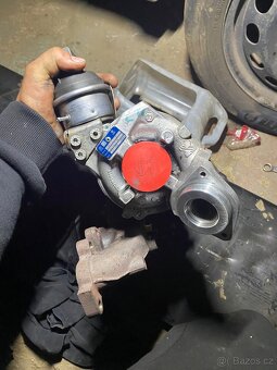 Turbo 2.0 TDi comonrail - 8