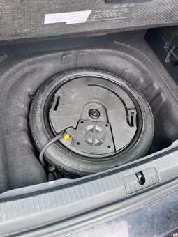 VW GOLF VARIANT - náhradní díly - 8
