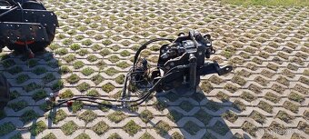 Kubota přední tříbodový zavěs s PTO - 8