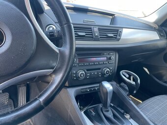 BMW X1 - 8