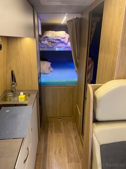 Predám Iveco Daily karavan - 8