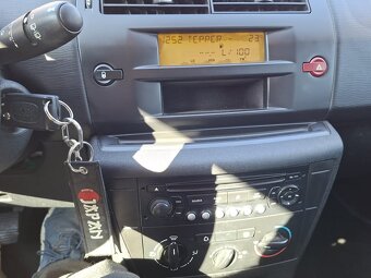 Prodám Citroen C4 1.4 65kw STK DO 7.1.2028 - 8