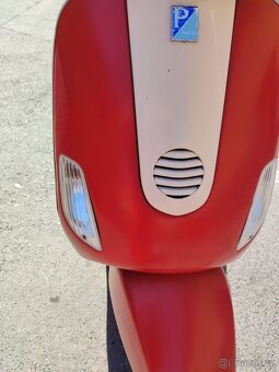 Vespa LX 50 - 8