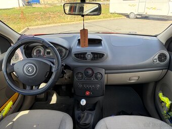 Renault Clio 1.5 DCI 63kw - 8