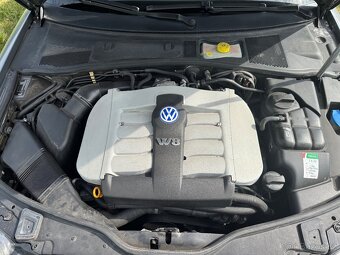 VW Passat VV8, ČR původ, 4x4 automat - 8